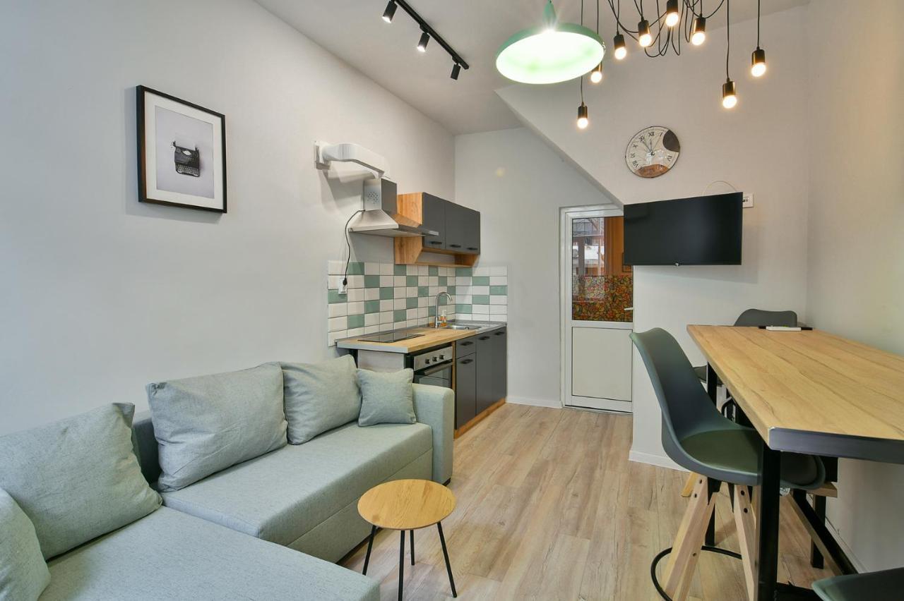Central Flats With Parking 바르나 외부 사진